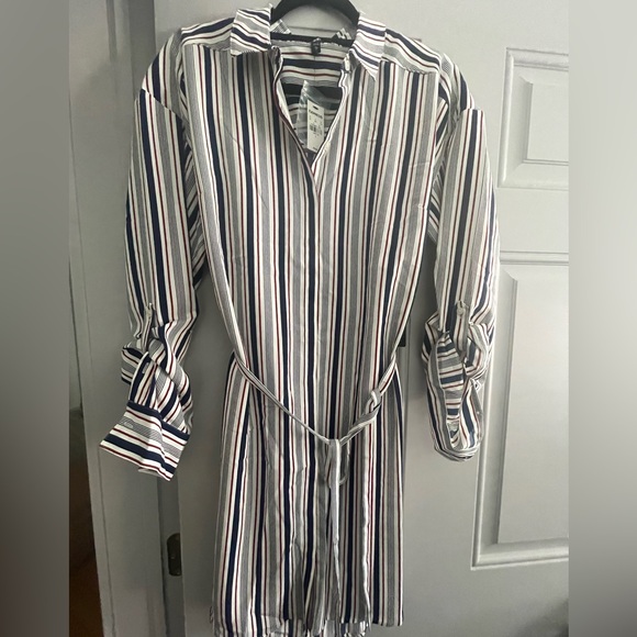 Express Women’s Portofino Shirt Dress, Size L, Blue & Burgundy Stripe. - Picture 2 of 6